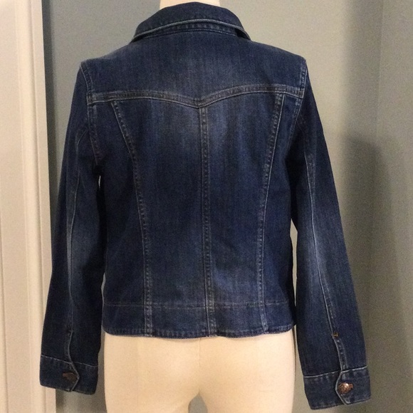 IZOD jean jacket. Sz Medium - Picture 2 of 6
